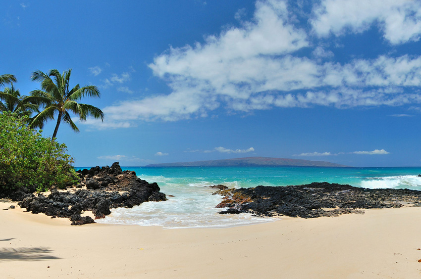 Paako Beach Secret Cove