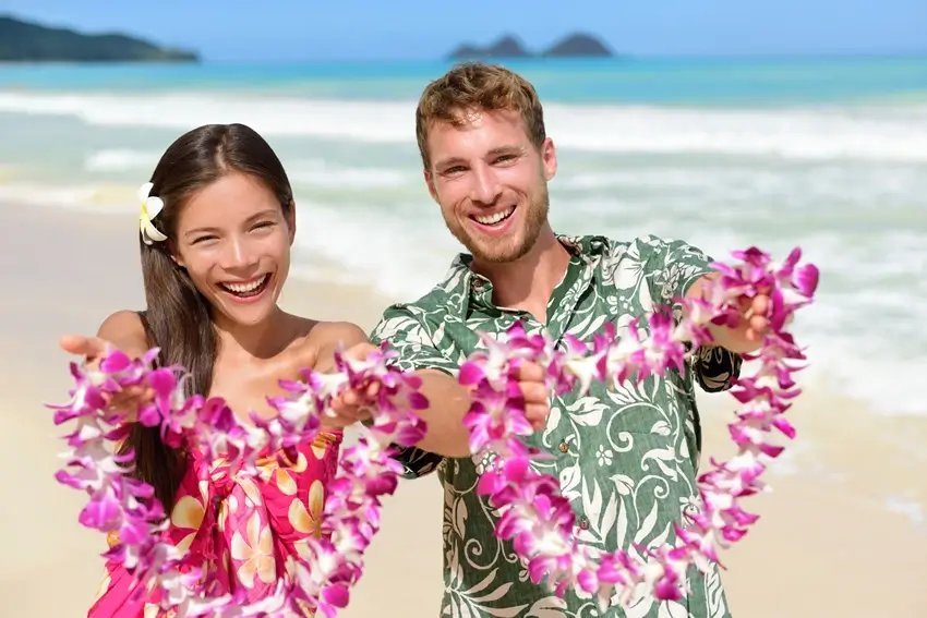 Hawaii Airport Lei Greetings