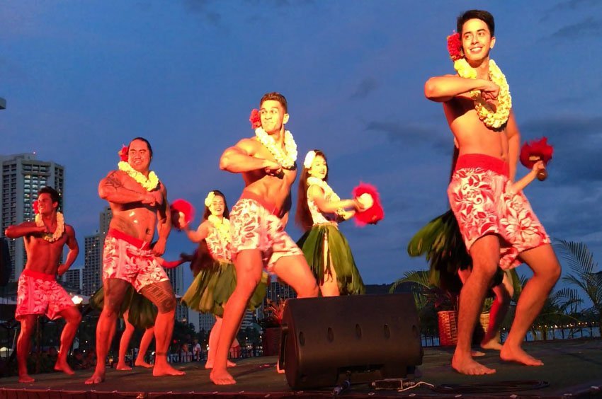 Oahu Entertainment