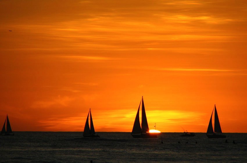 Waikiki Beach sailing