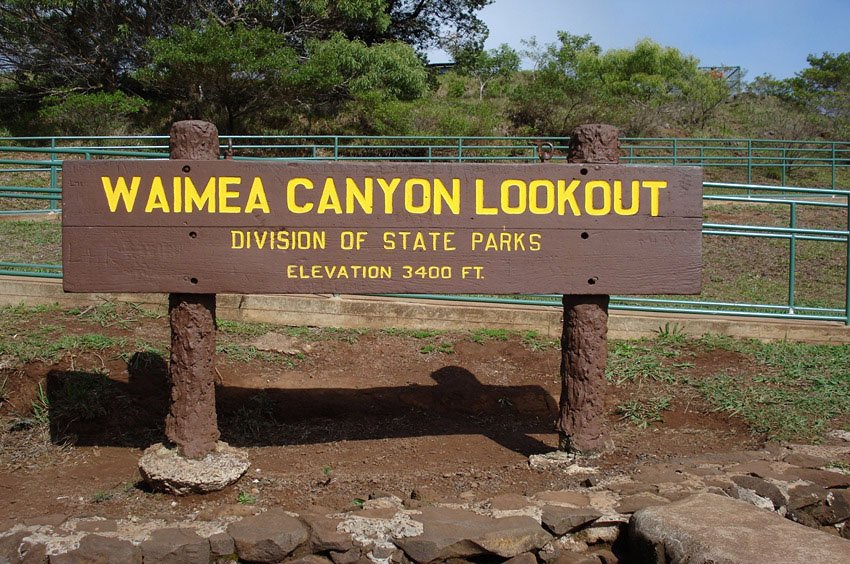 Waimea Canyon lookout sign
