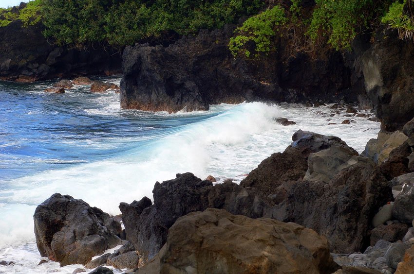 Nahiku Cove