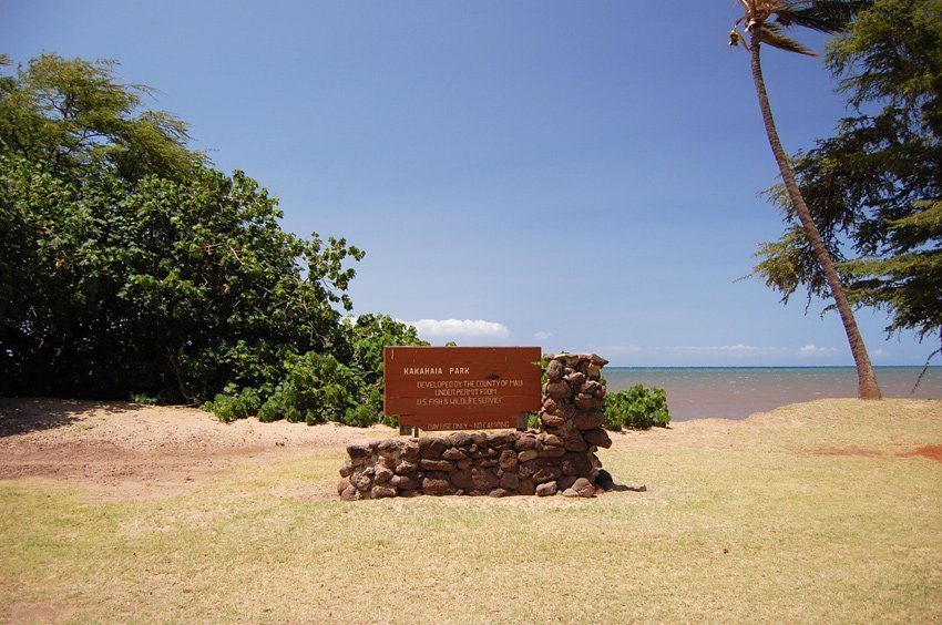 Kakahai'a Beach Park sign