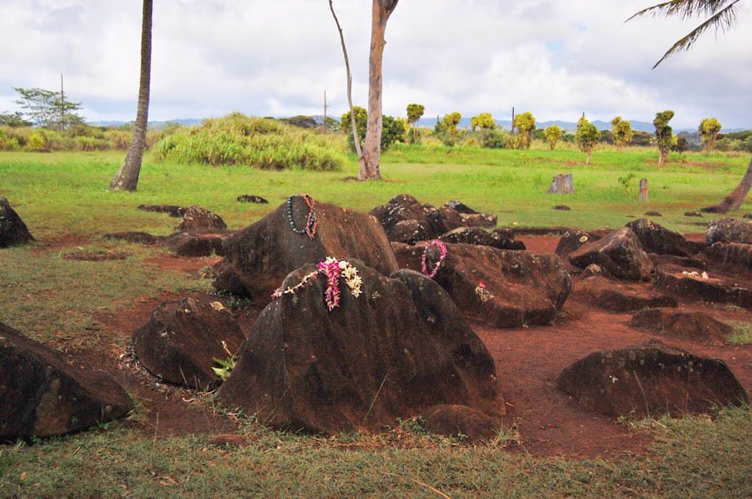 Oahu sacred stones