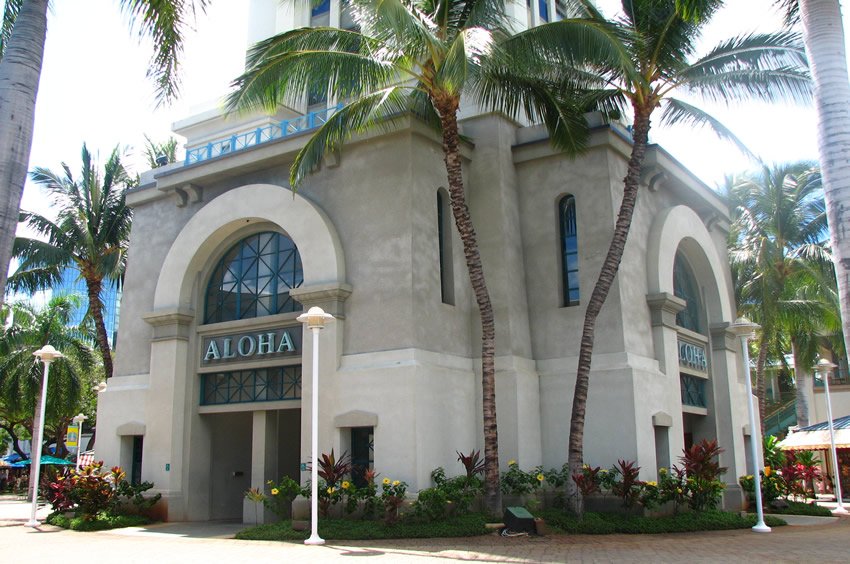 The base of Aloha Tower