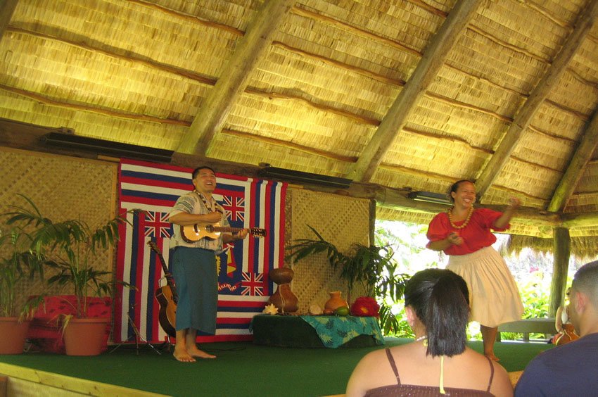 Hawaiian music and dance