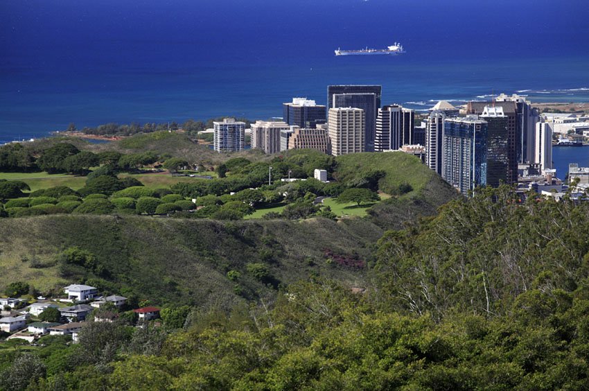 View from Tantalus to Punchbowl