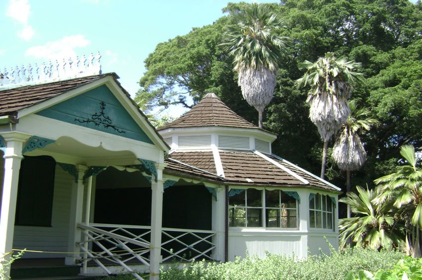 Moanalua Gardens on Oahu