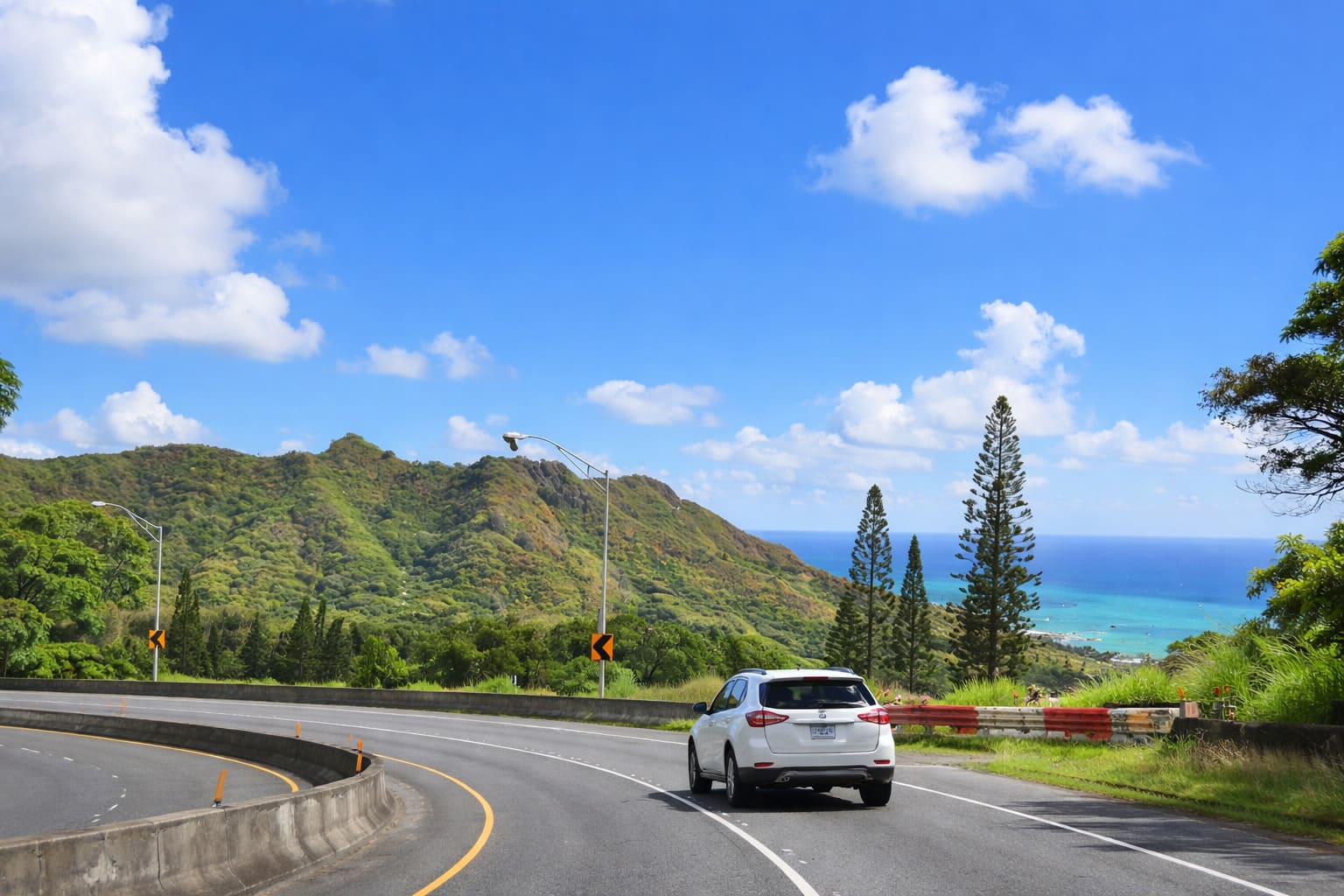 Hawaii Car Rental Tips for Airport Pickups and Island Road Trips