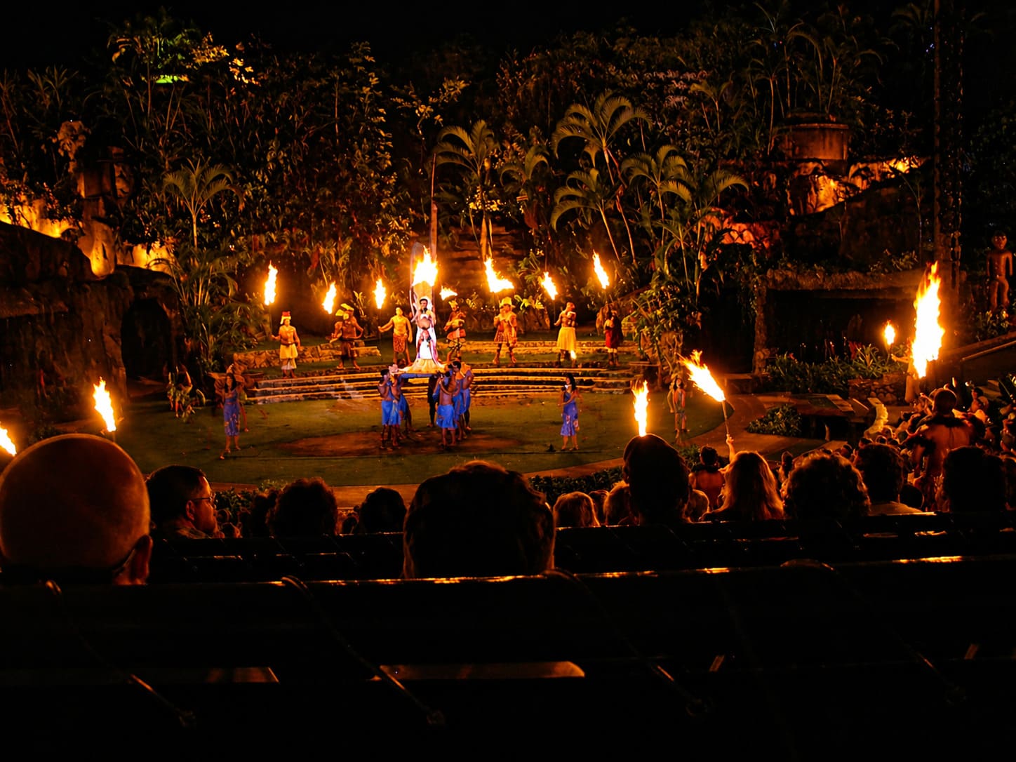 Hawaii Night Shows