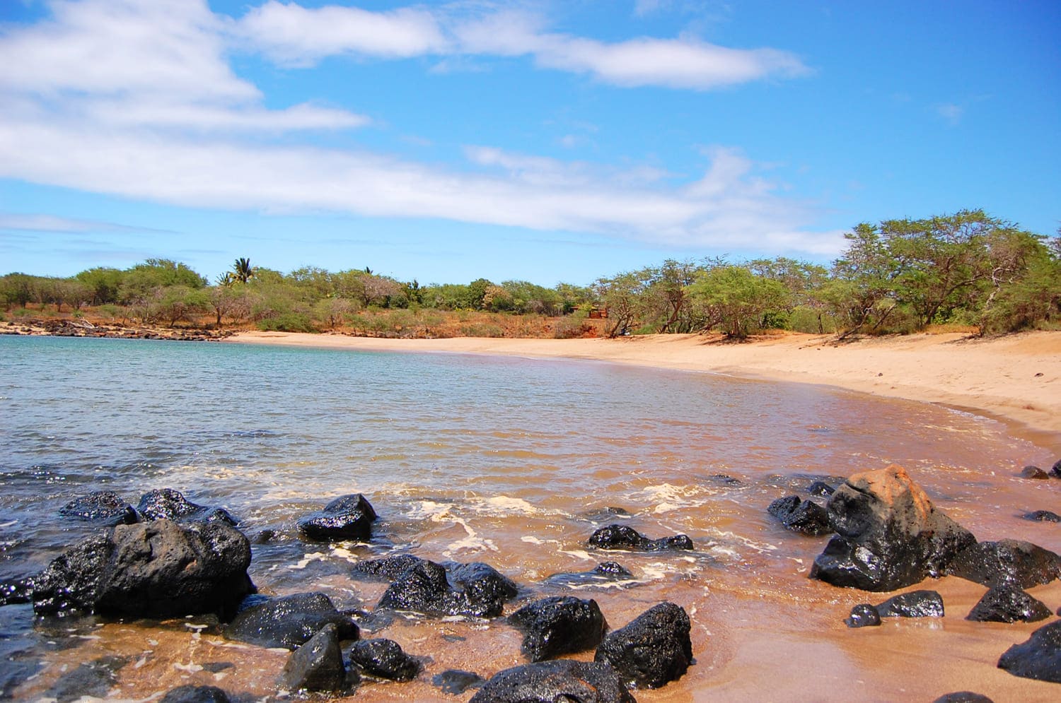 Dixie Maru Cove (Kapukahehu Beach)