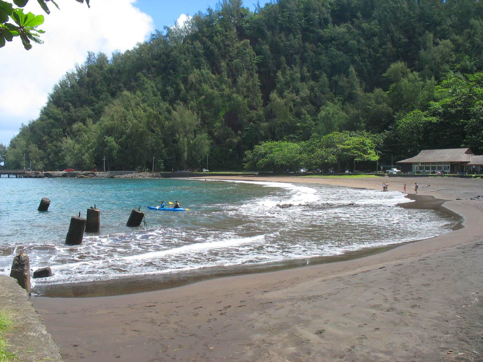 Hana Bay (Hana Beach Park)