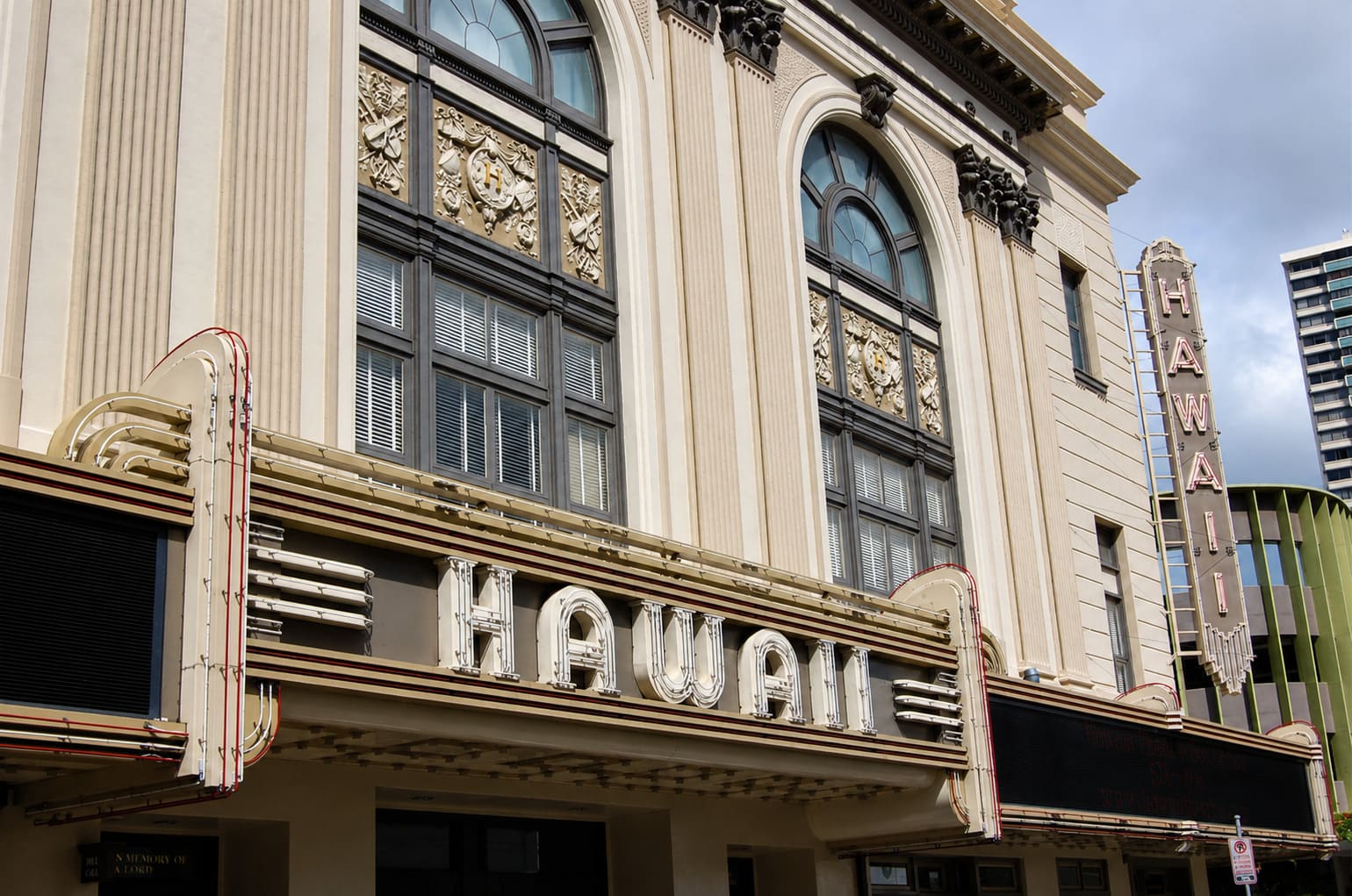 Hawaii Theatre