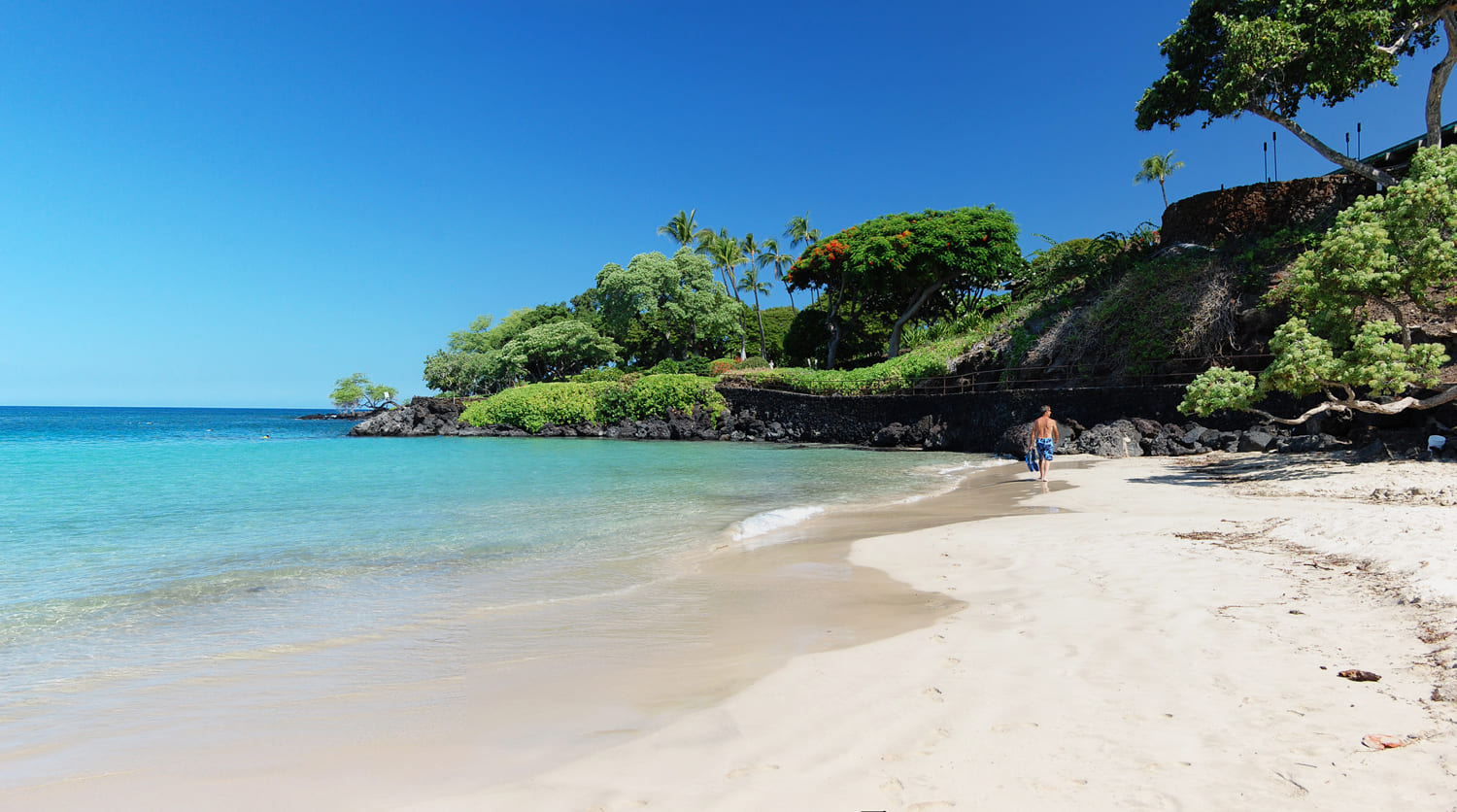 Kauna'oa Bay (Mauna Kea Beach)