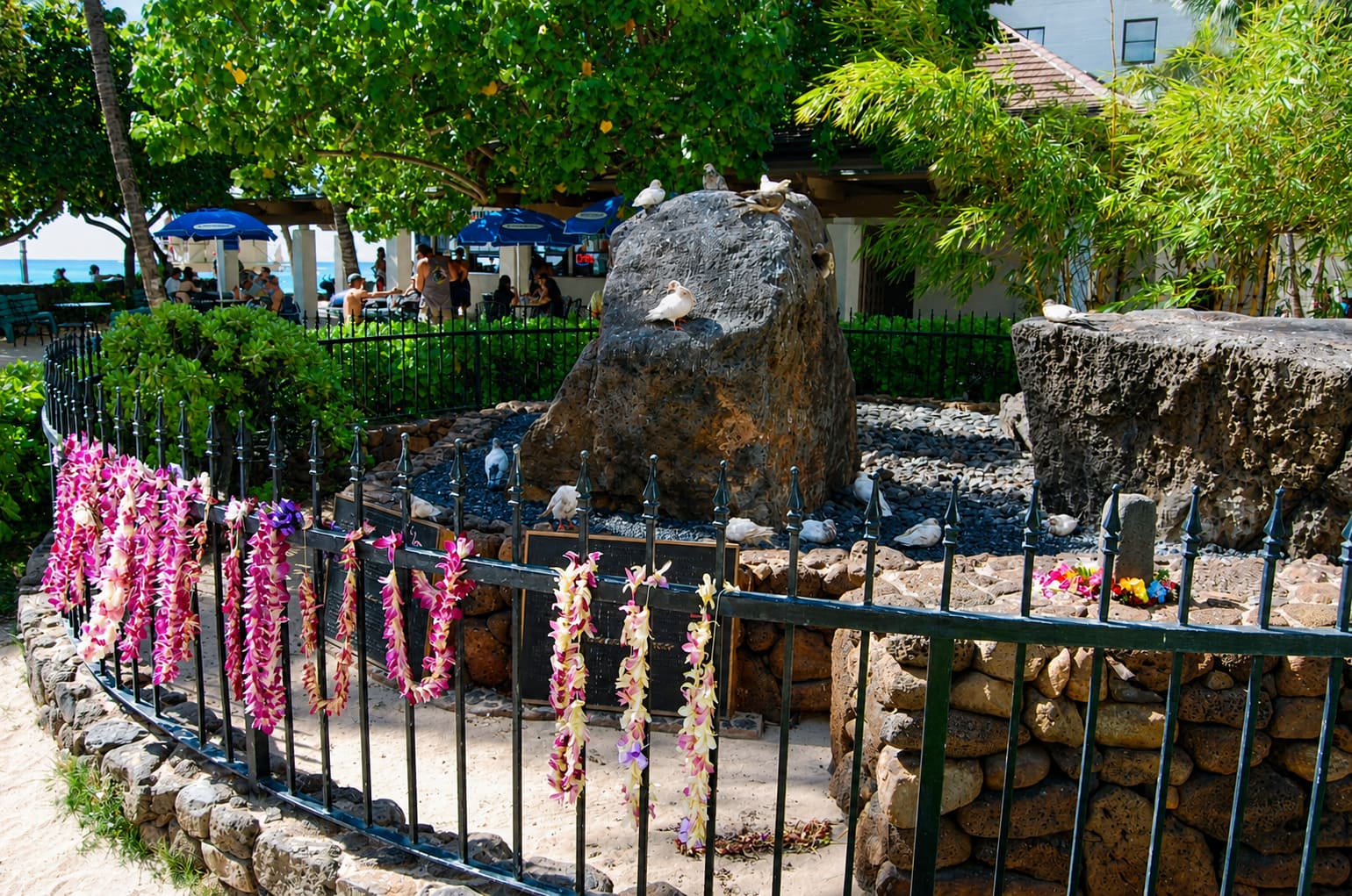 Stones of Kapaemahu