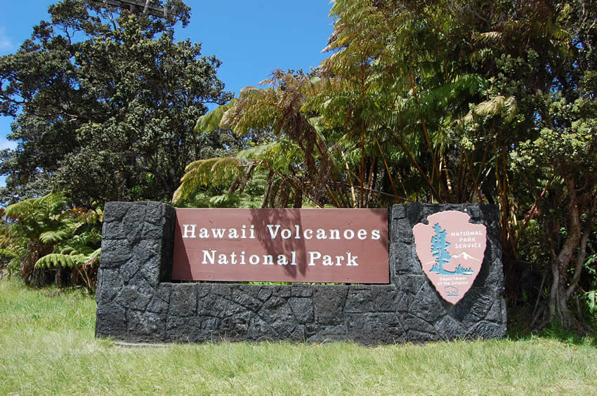 Volcano Park Sign