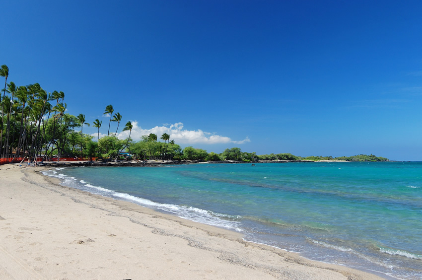 Anaehoomalu Bay