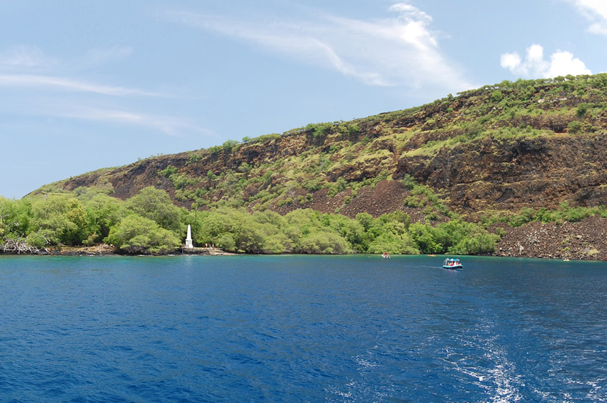 Kealakekua Bay