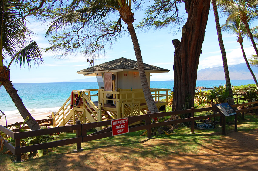 Lifeguard Tower at Kamaole Iii