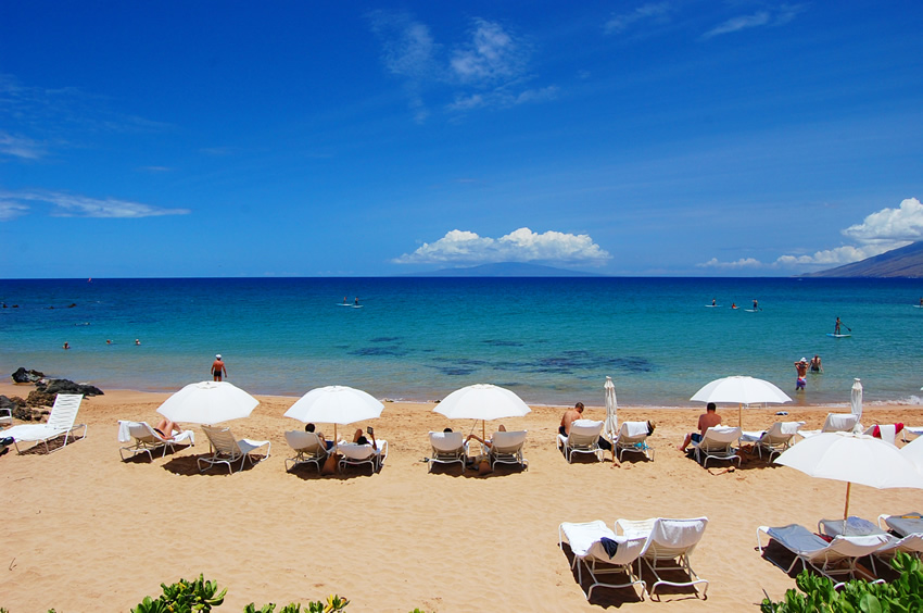 White Sand Beach