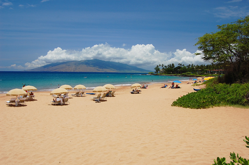 White Sand Beach