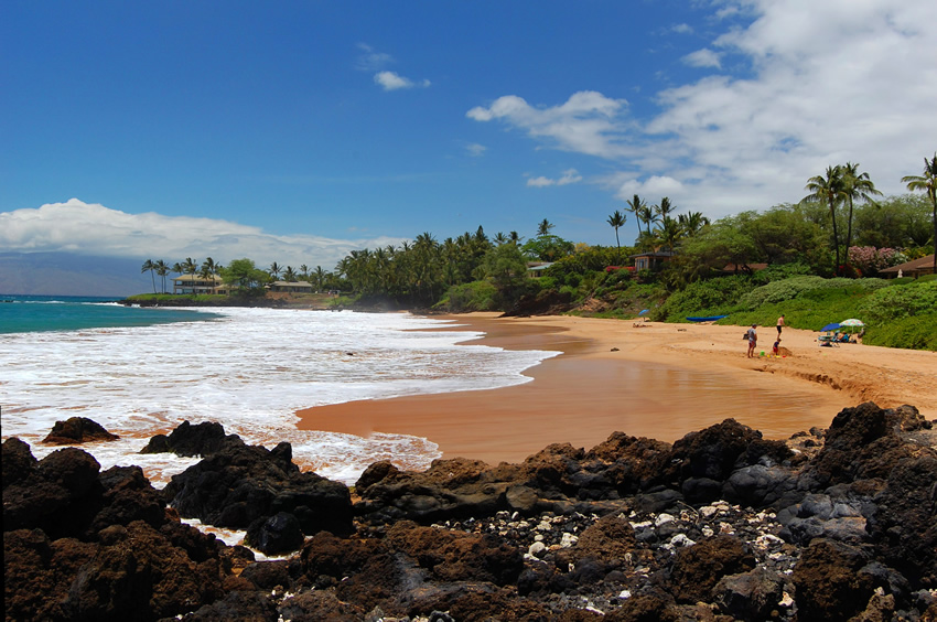 Poolenalena Beach