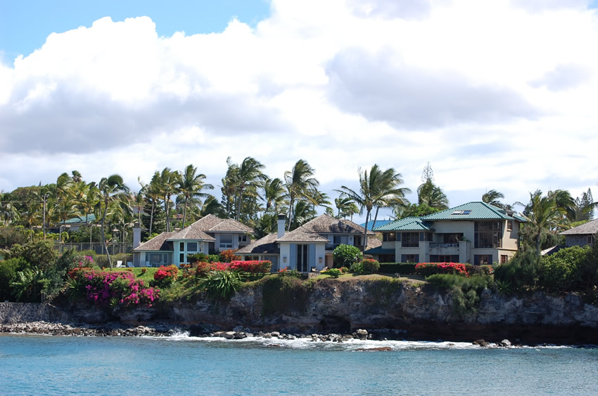 Homes on Honoapiilani Bay