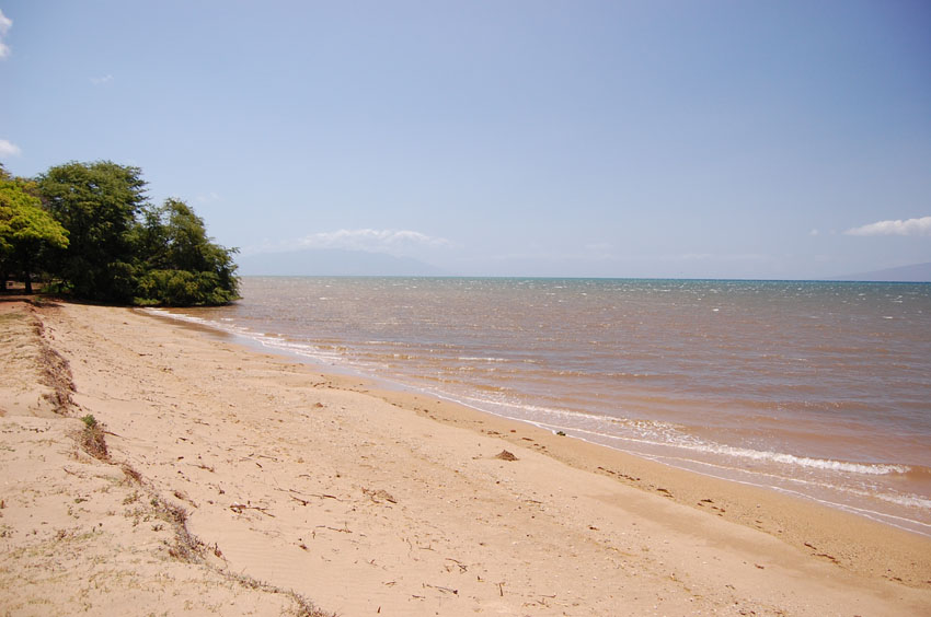 Kakahaia Beach