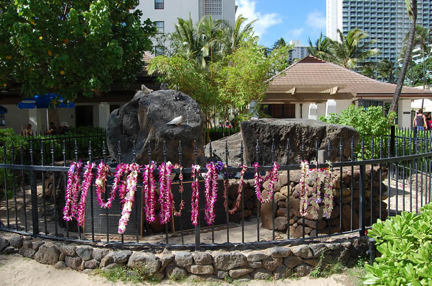 Waikiki Ancient Attraction