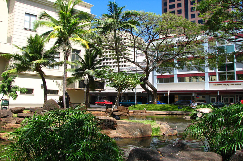Area Near the Hawaii Theatre