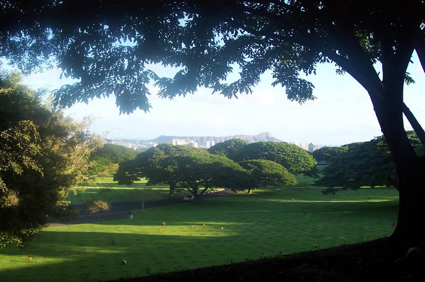 Punchbowl Cemetery and Diamond Head on the Background
