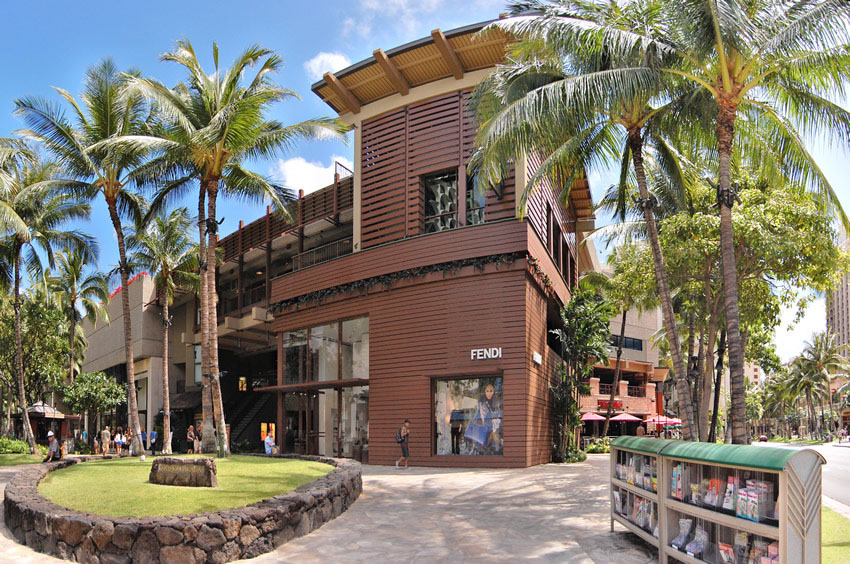 Royal Hawaiian Center