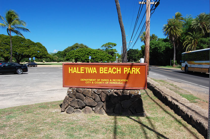 Haleiwa Beach Sign