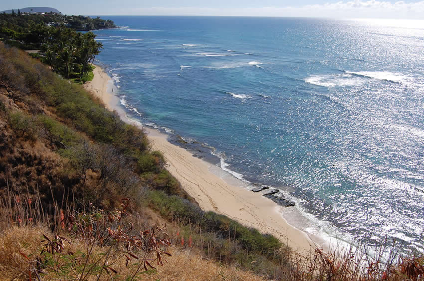 Look Out to Kuilei Cliffs Beach Park