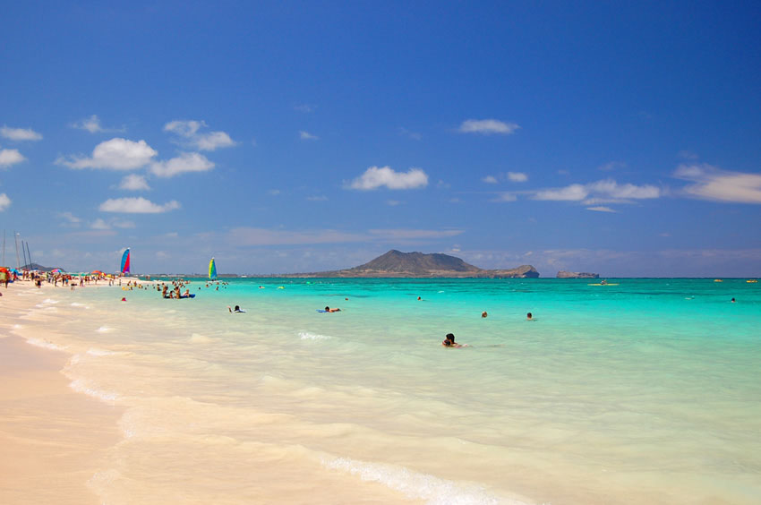 Popular East Shore Oahu Beach
