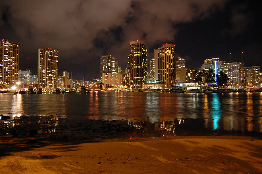Night View to Waikiki