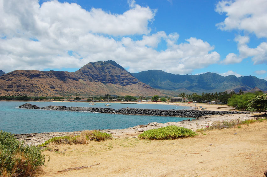 Pokai Bay