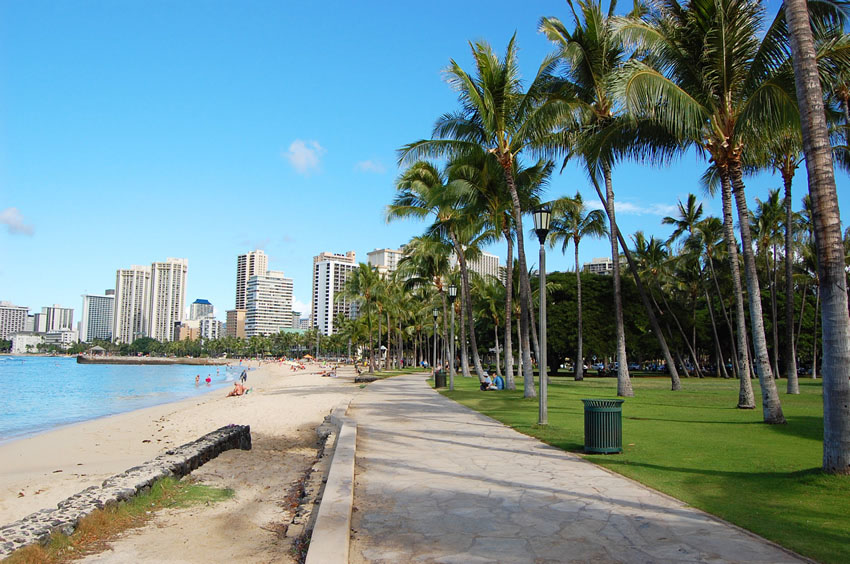 One of Waikikis Beaches