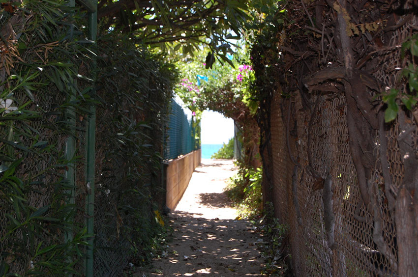 Beach Access Next to Hawaiian Princess Condos