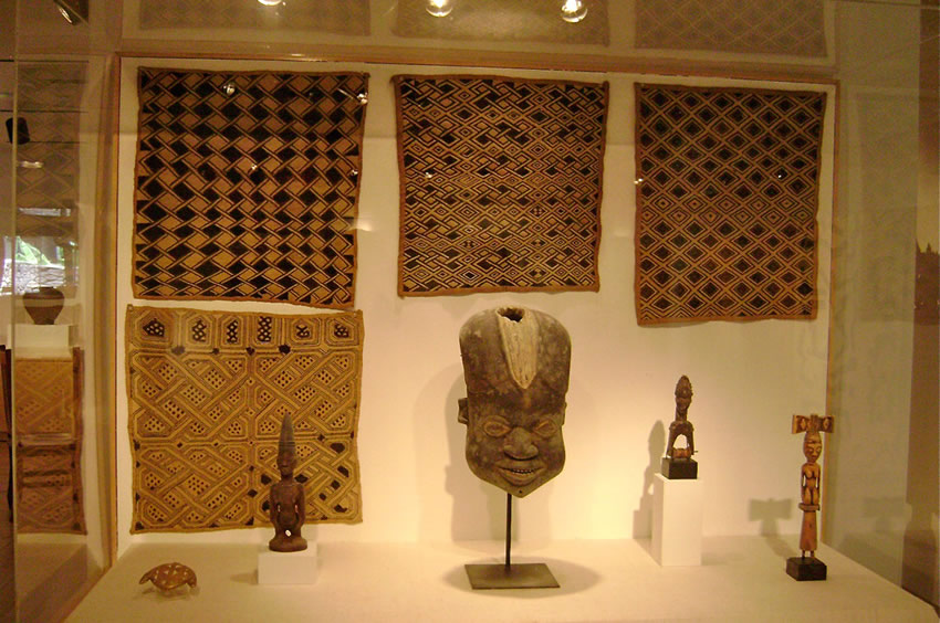 Art Exhibits 4